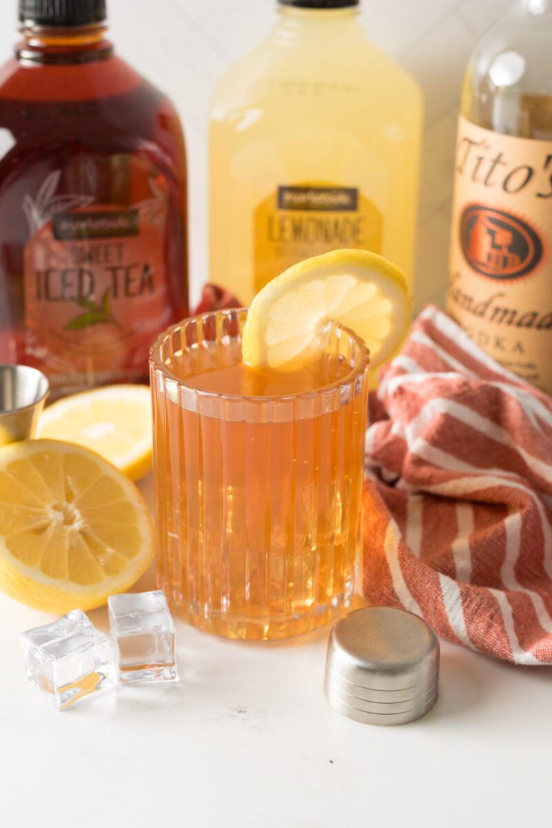 Refreshing drink made with Lemonade, Black Tea and Vodka- named after the professional golfer Arnold Palmer